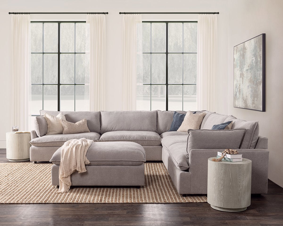 Elmstead 2 Sectional with Ottoman