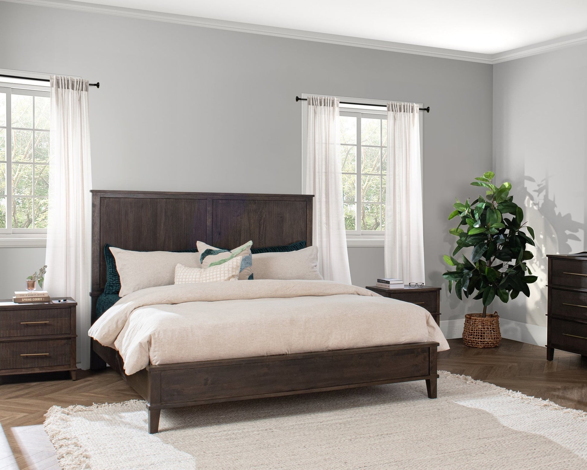 Auburn Walnut Mango Wood Queen Westlake Bed Collection