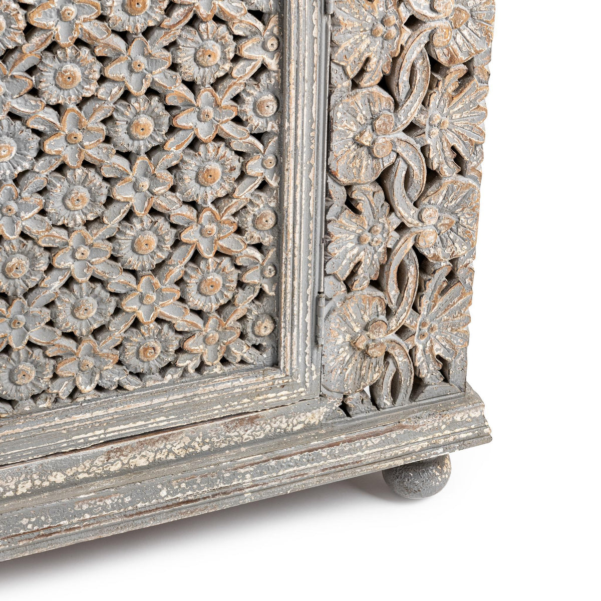 Refined Cabinet