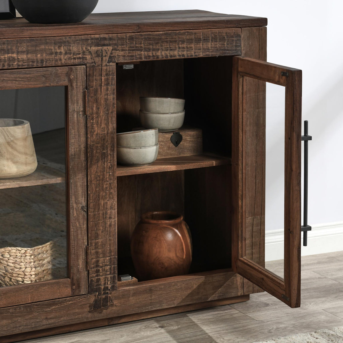 Kensington 8 Cabinet