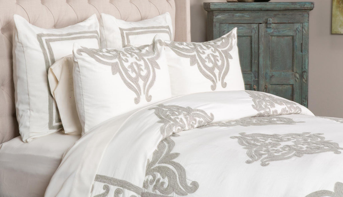 Pembroke Duvet Collection