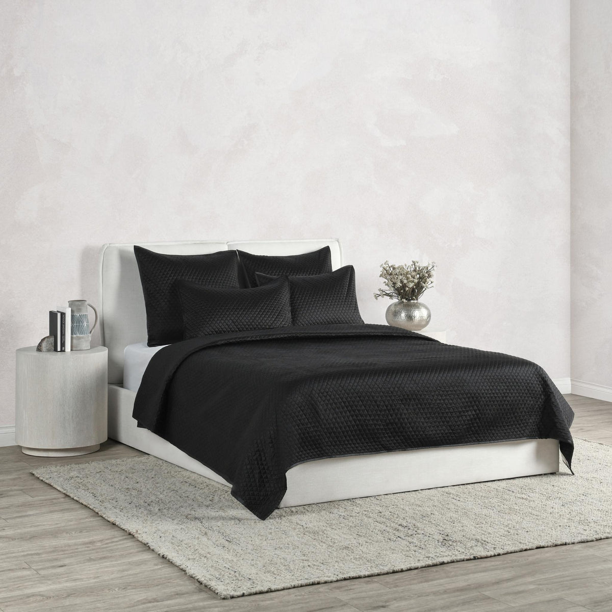Ellery Quilt Collection