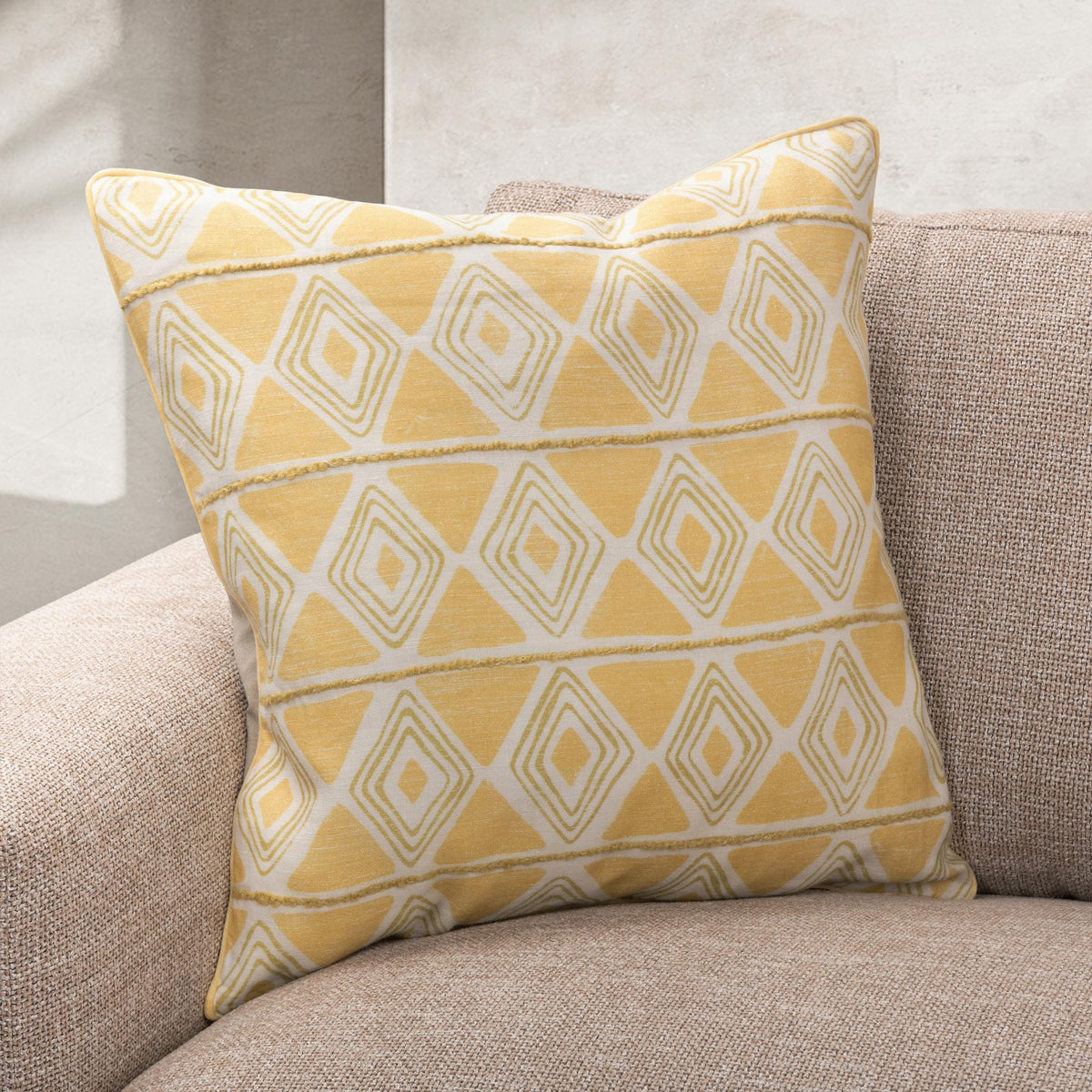 Heritage Pillows & Throw