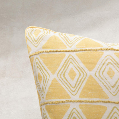 Heritage Pillows & Throw