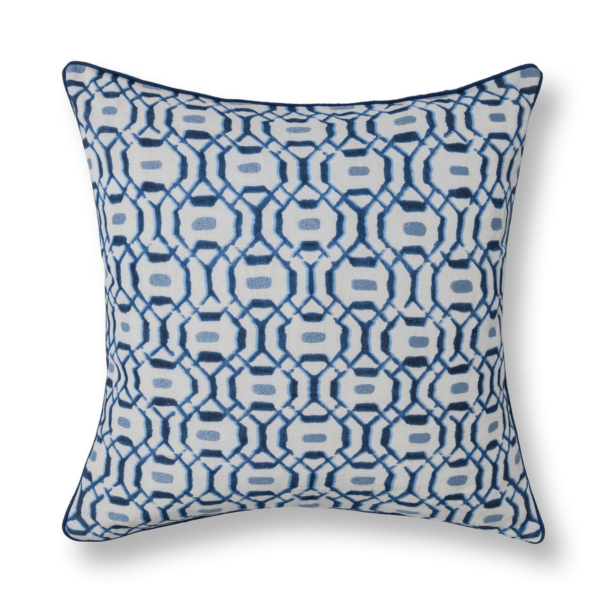 Oakmere 4 Pillow