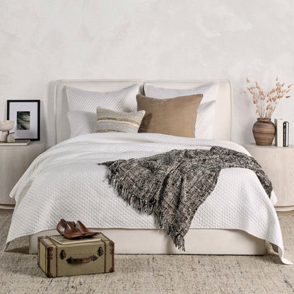 Ellery Quilt Collection