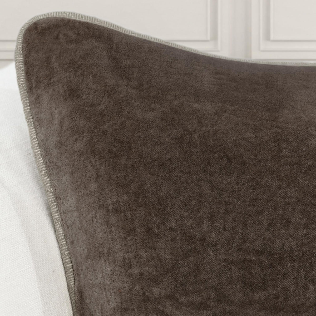 Whitmore Pillow