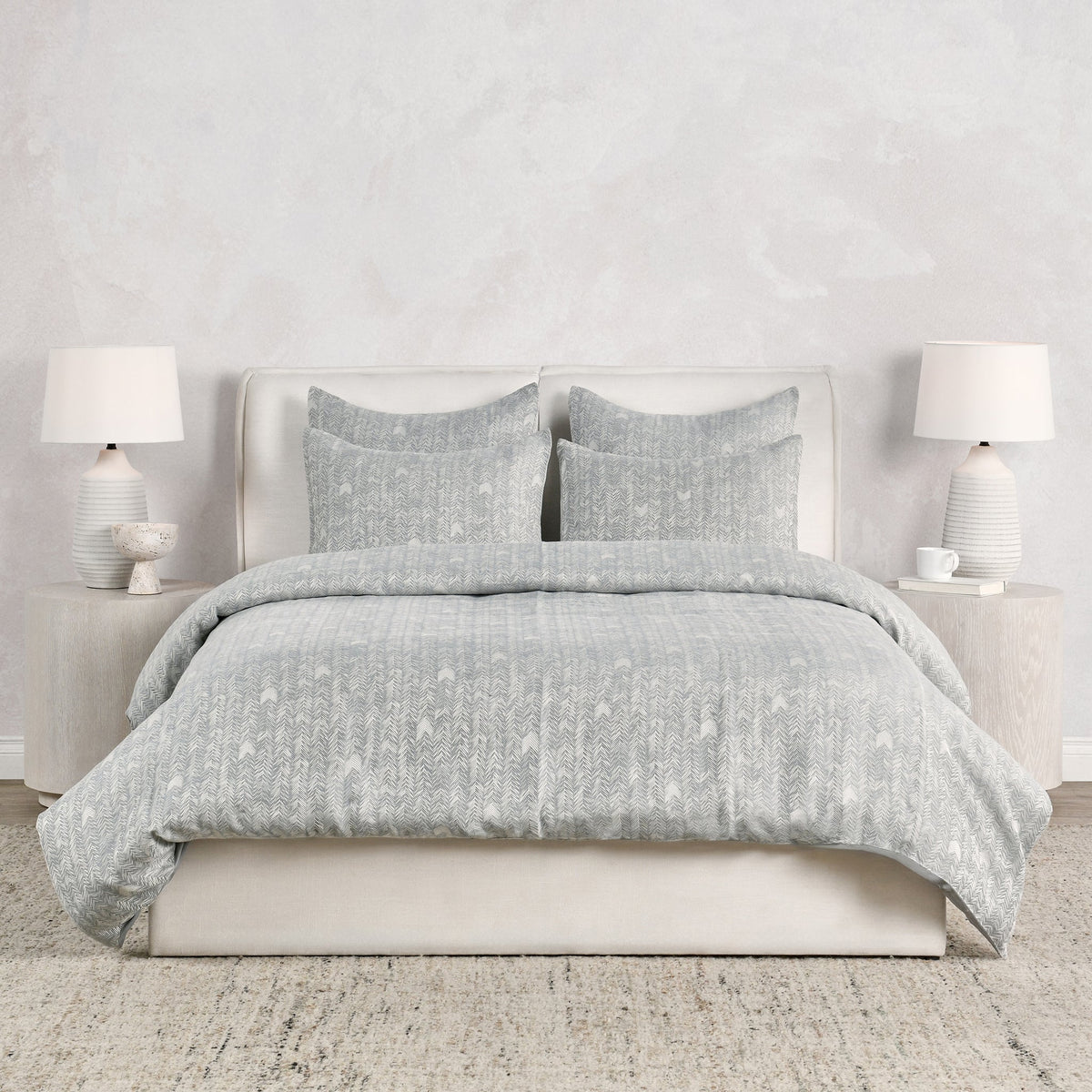 Hollis 3 Duvet Collection