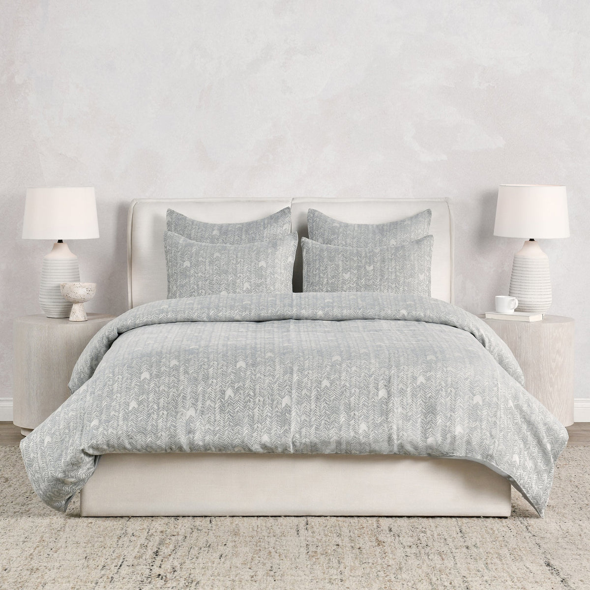 Hollis 3 Duvet Collection