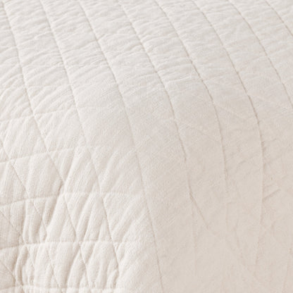 Cedarwyn 2 Quilt Collection