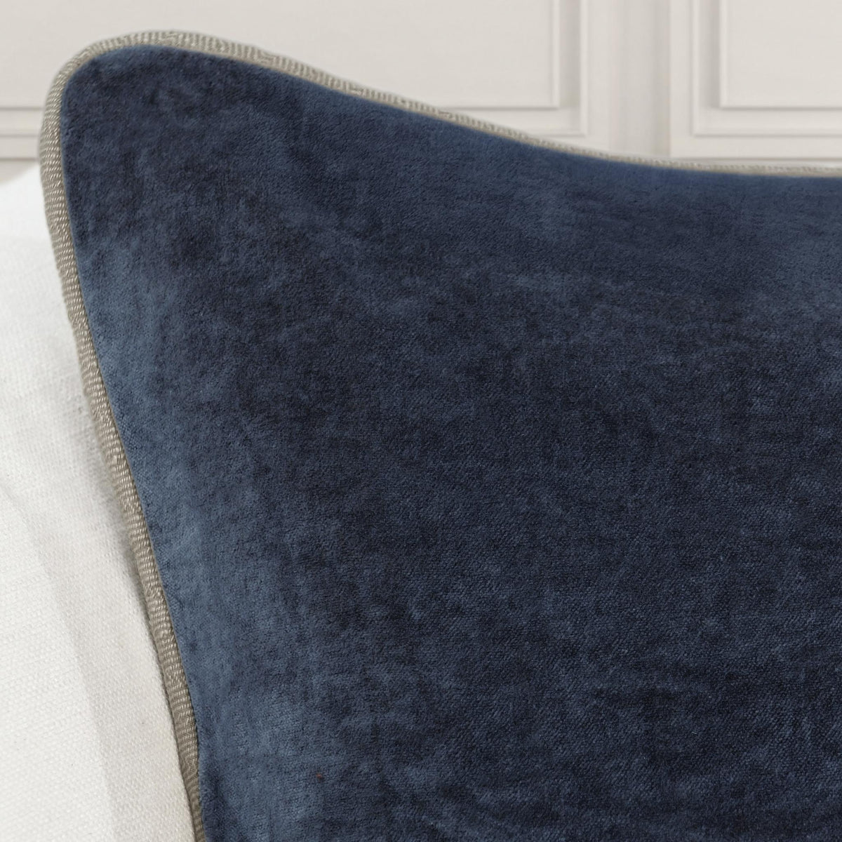 Whitmore Pillow