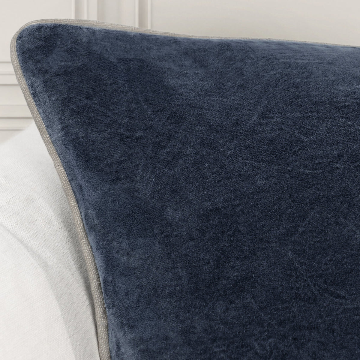 Whitmore Pillow
