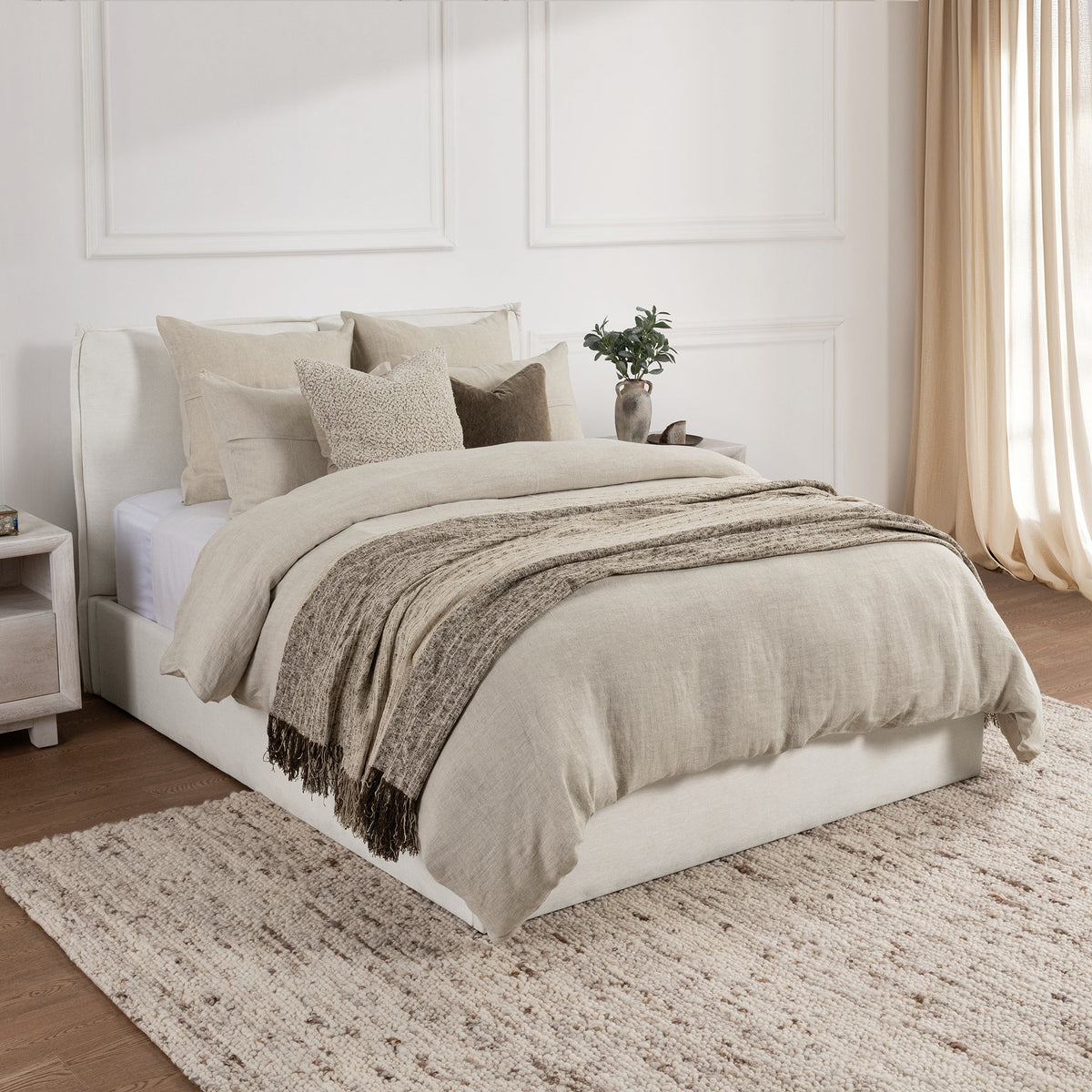 Hollis 2 Duvet Collection