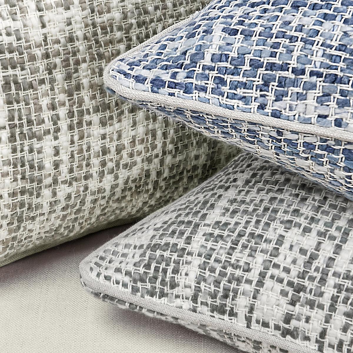 Gray/Ivory Textured Linen Blend Pattern TW Brax 22x22 Collection