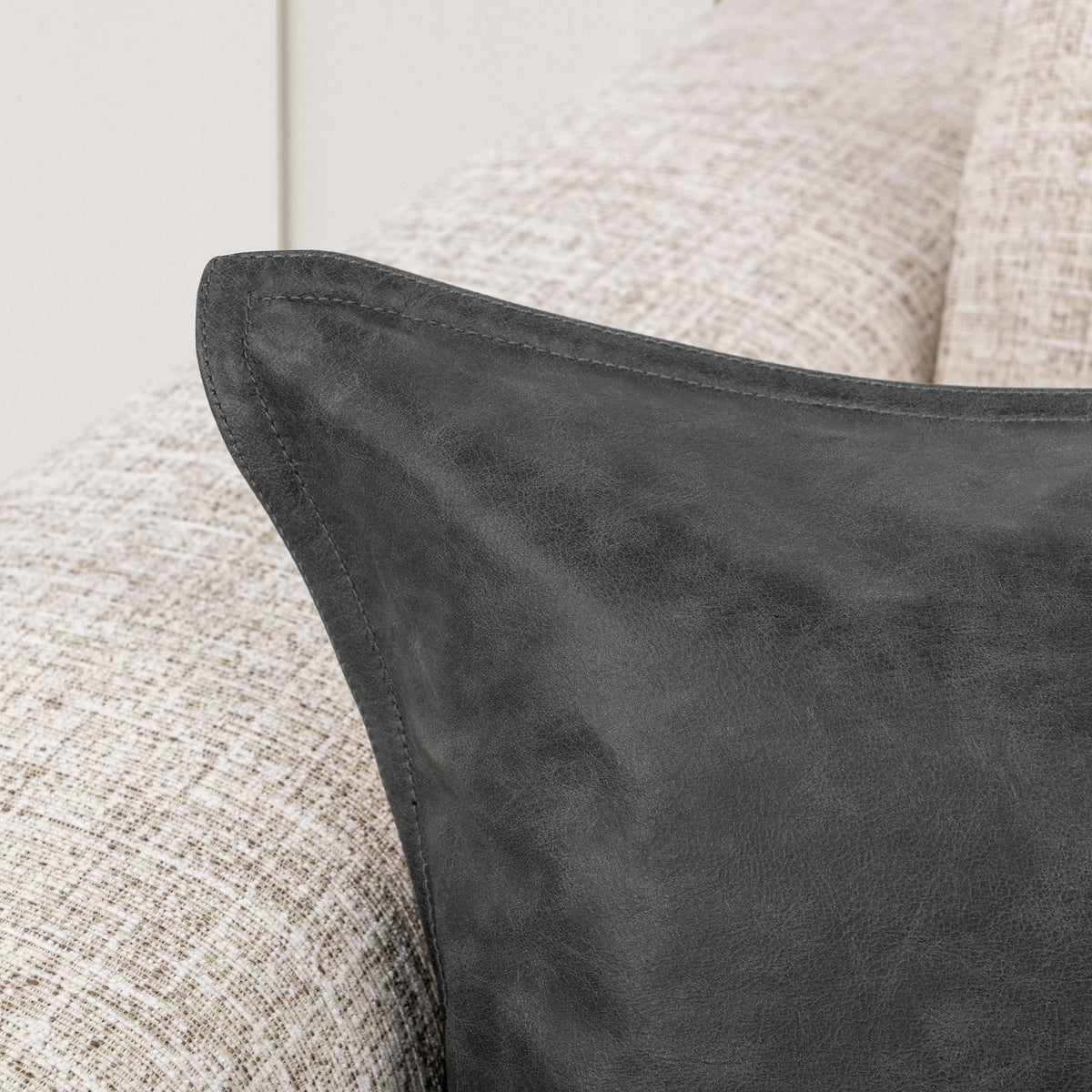 Evermont 4 Pillow