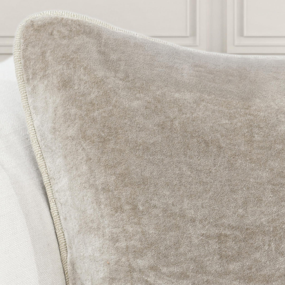 Whitmore Pillow