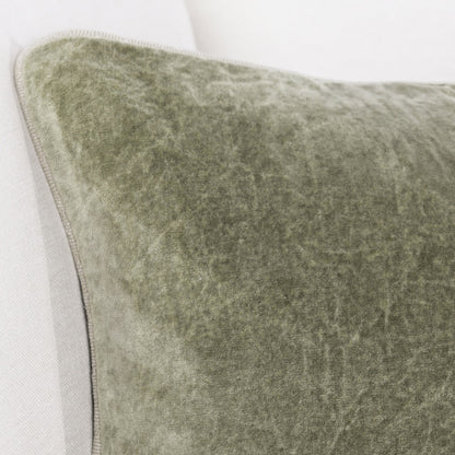 Whitmore Pillow