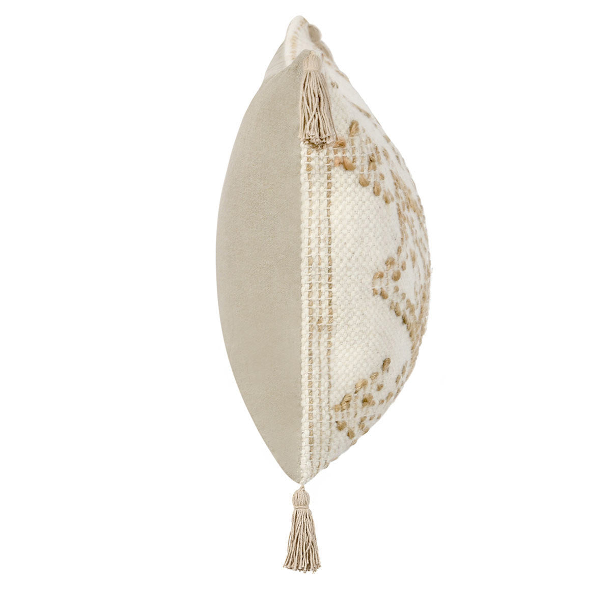 Ivory/Natural Pattern CP Farm 16x36 Collection