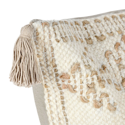 Ivory/Natural Pattern CP Farm 16x36 Collection