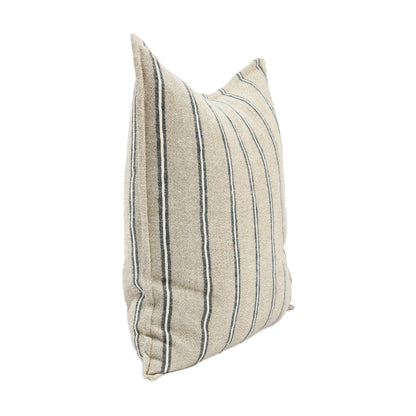 Signature Pillows & Throw