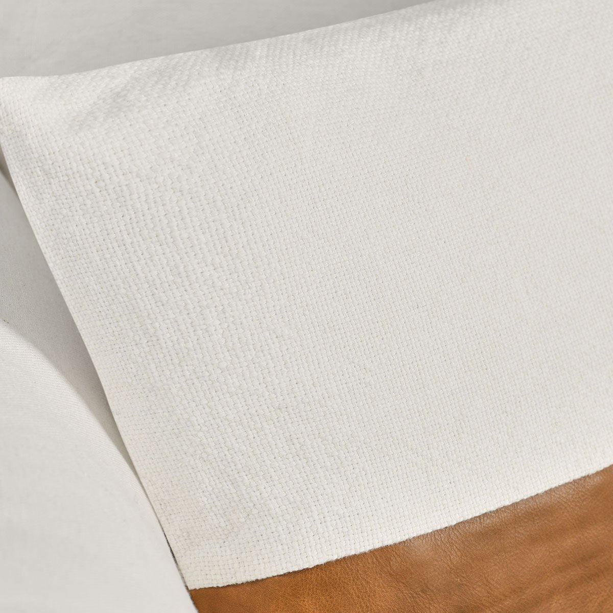 Ivory/Chestnut Pattern VC Canyon 20x20 Collection