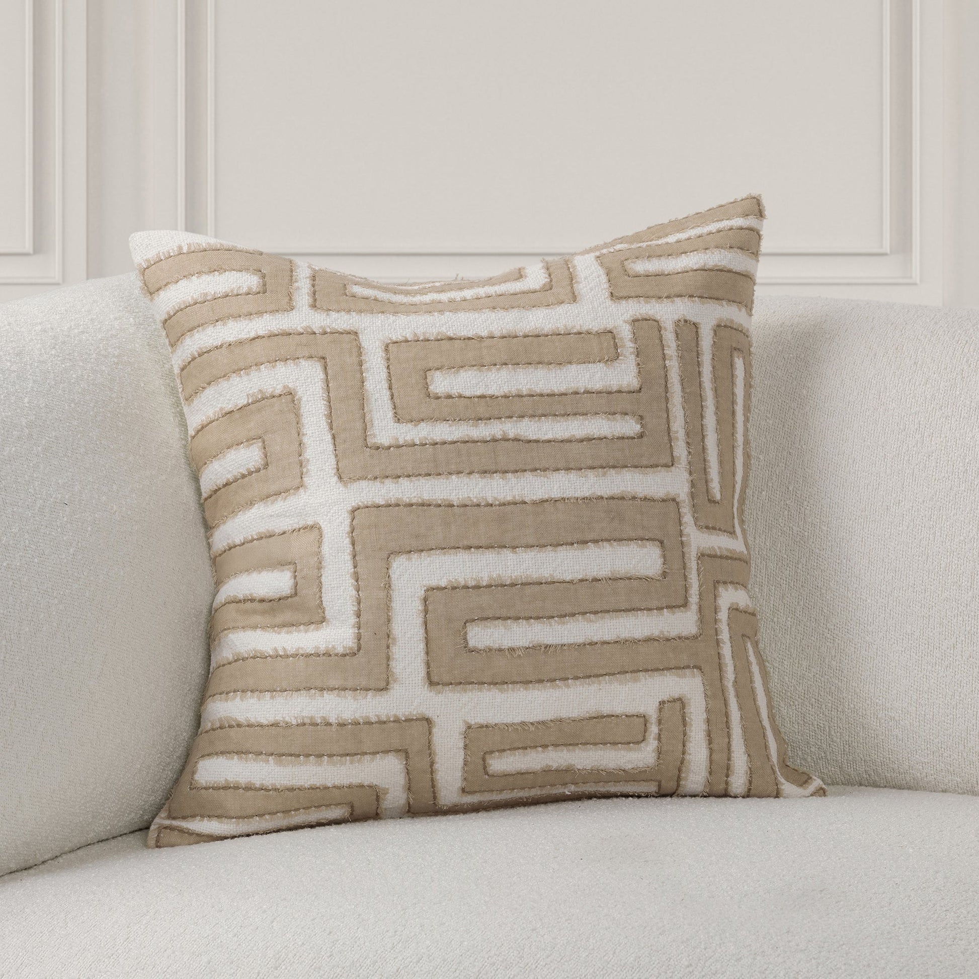 Natural/Ivory 60% Cotton/40% Linen Pattern VC Mateo 22X22 Collection