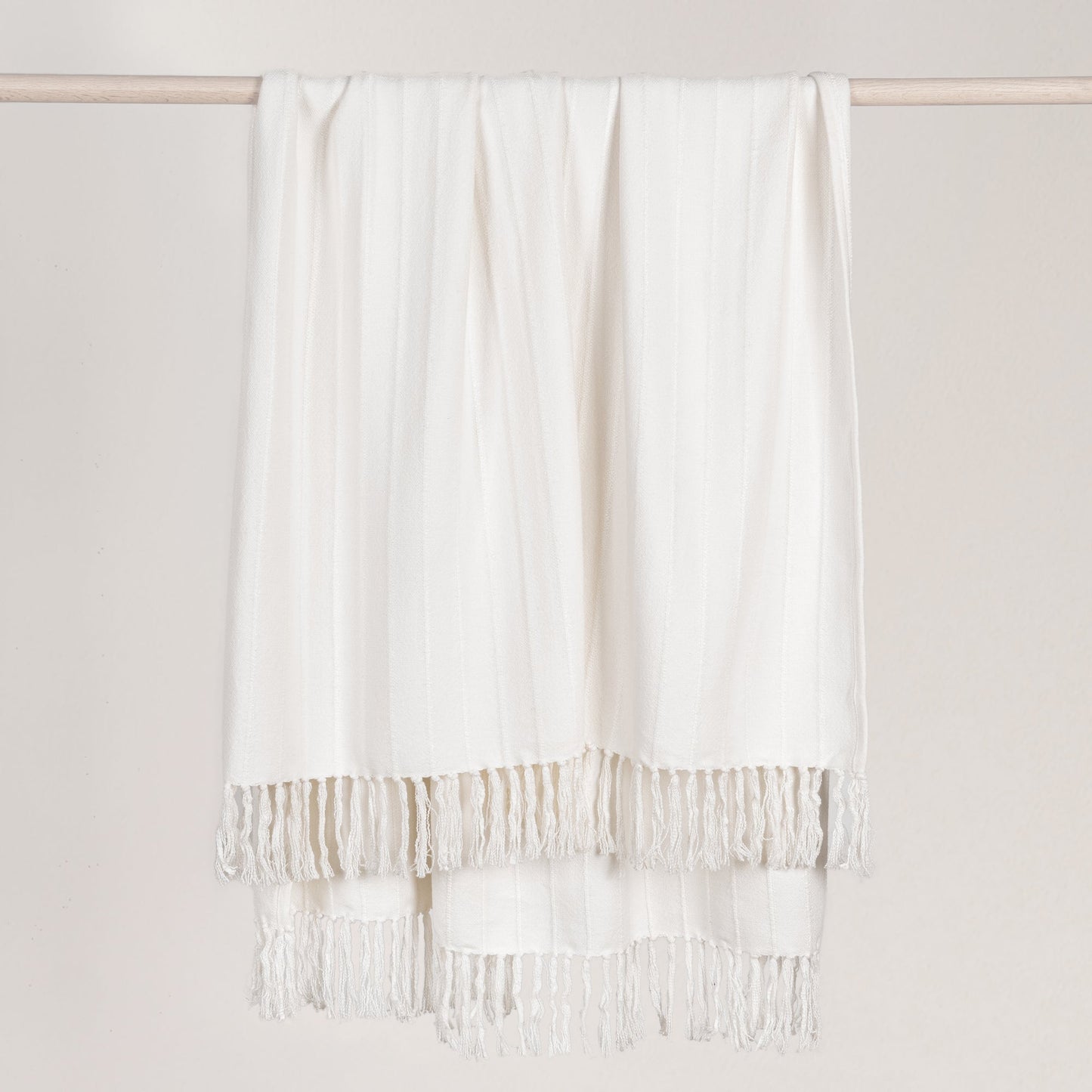 White 50% Cotton/50% Viscose Blankets & Throw TC Hunter 50x70 Throw Collection