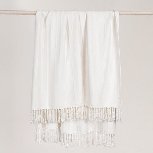White 50% Cotton/50% Viscose Blankets & Throw TC Hunter 50x70 Throw Collection