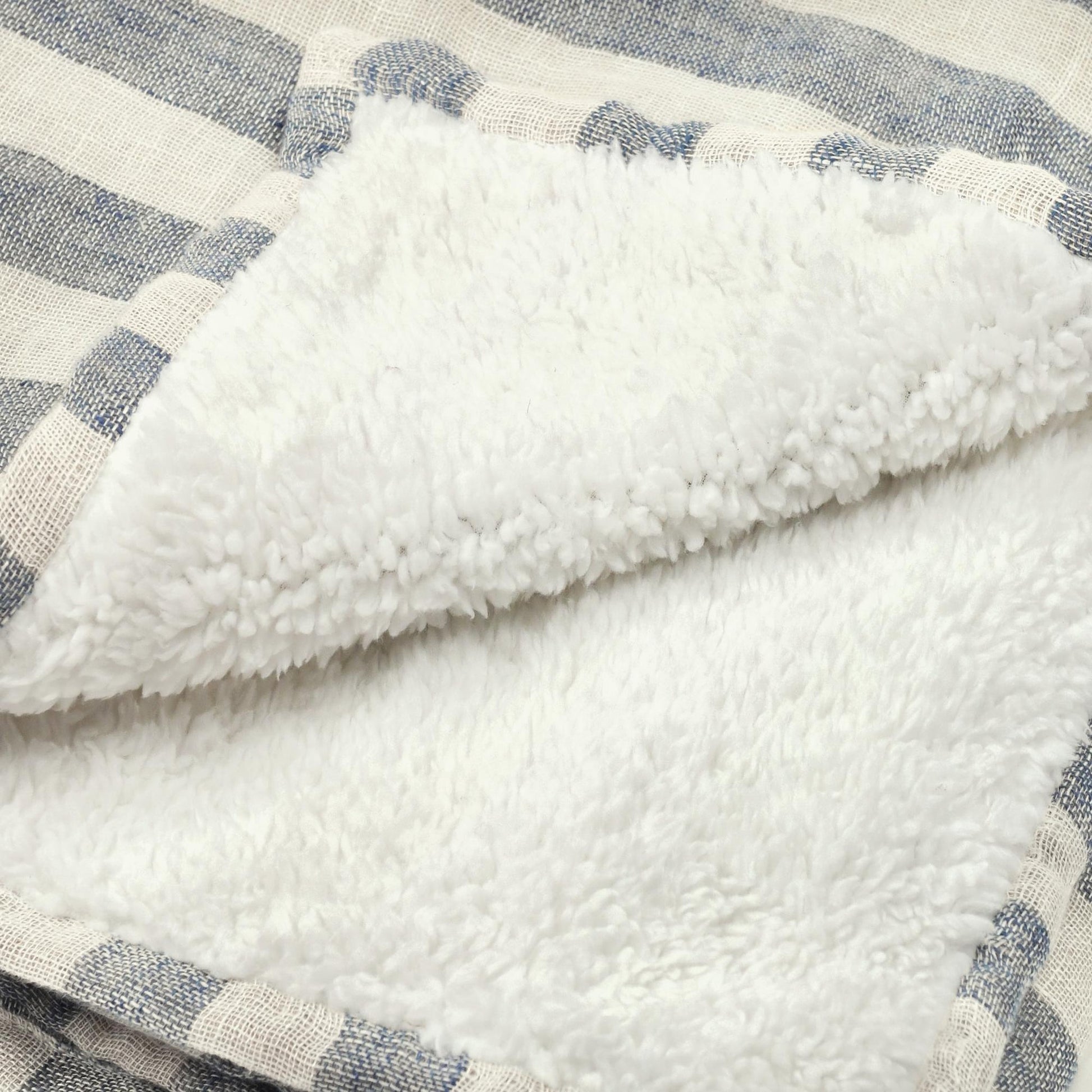 Ivory/Blue 100% Linen Blankets & Throw TC Cyprus 50x70 Throw Collection