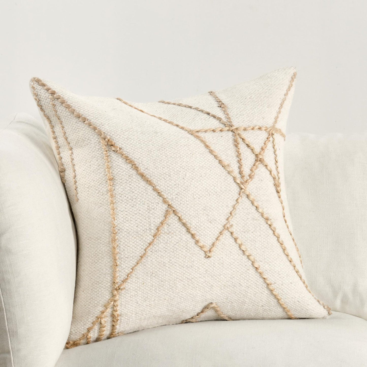 Ivory/Natural 90% Wool/10% Jute Pattern CP Sintra 22x22 Collection
