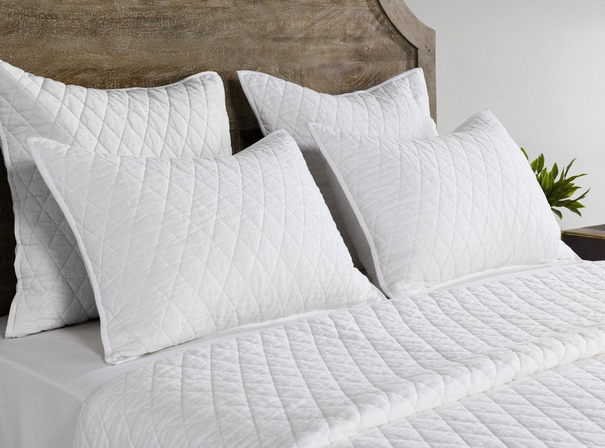 Cedarwyn 2 Quilt Collection