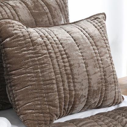 Ashbourne Quilt Collection
