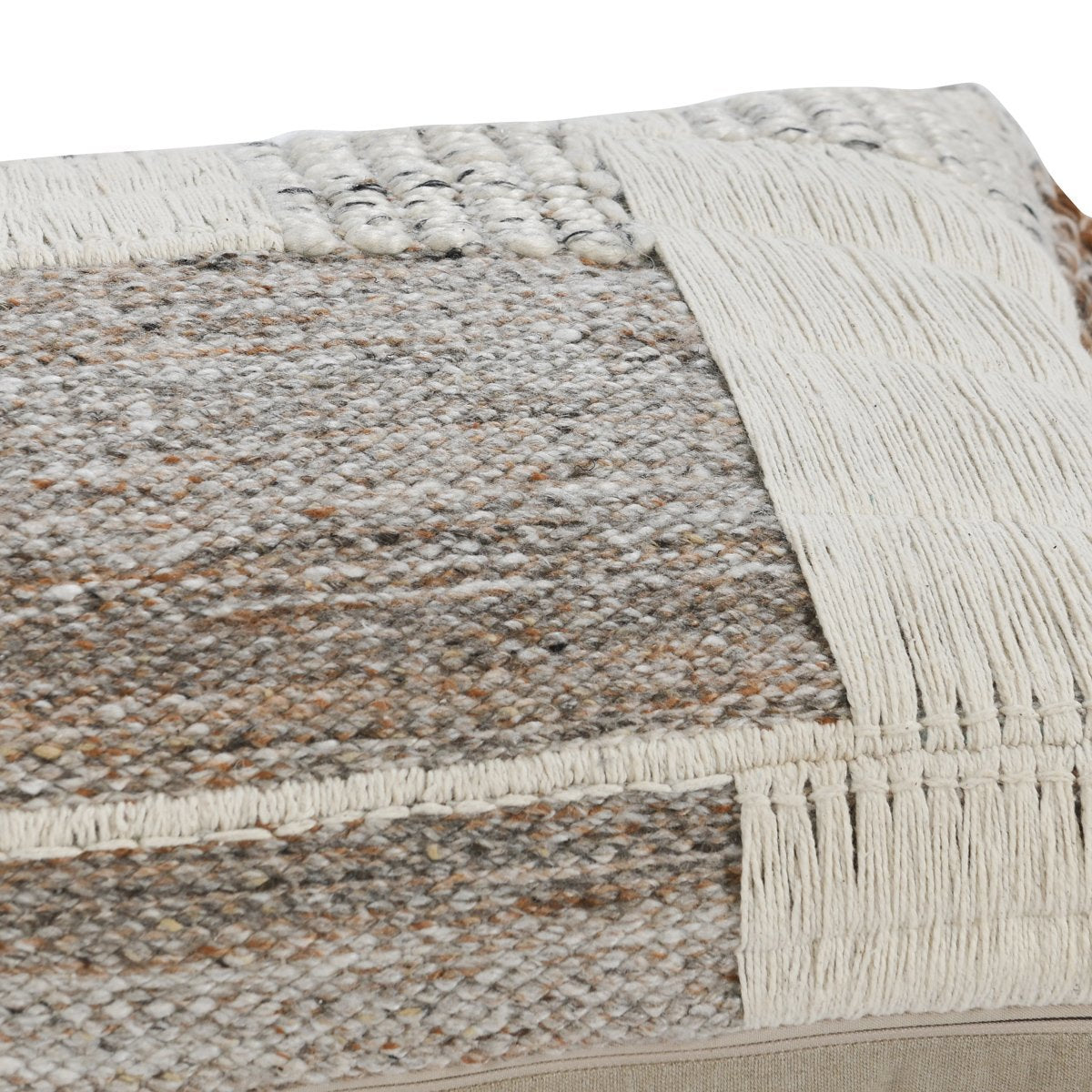 Ivory/Natural Pattern HC Farah 14x26 Collection