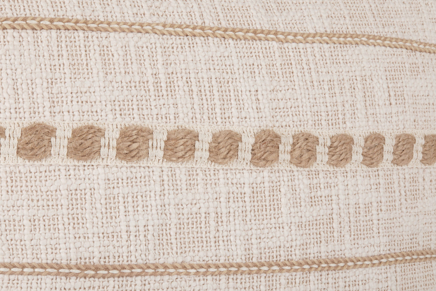 Ivory/Natural Pattern ML Lago 22x22 Collection