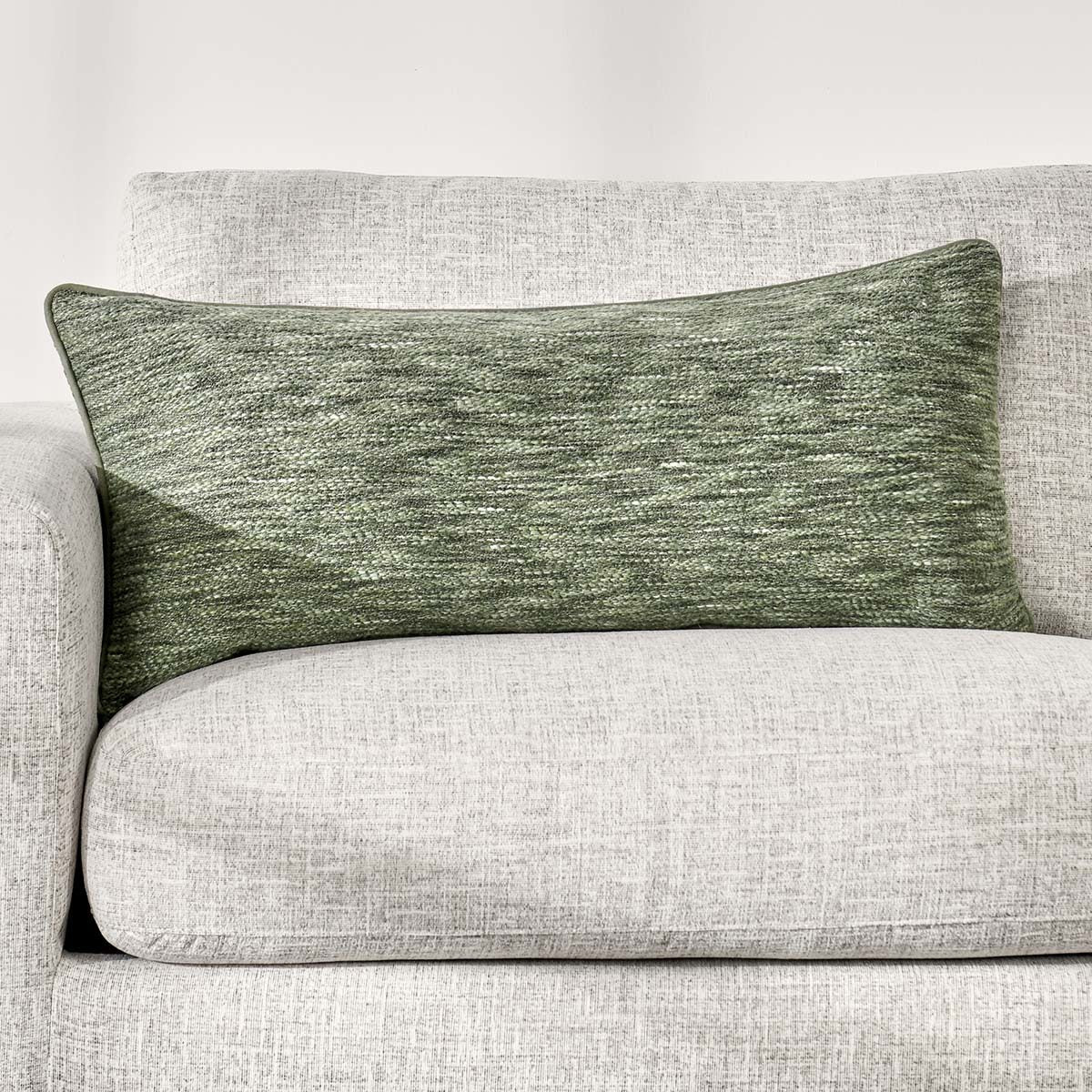 Newbury 9 Pillow