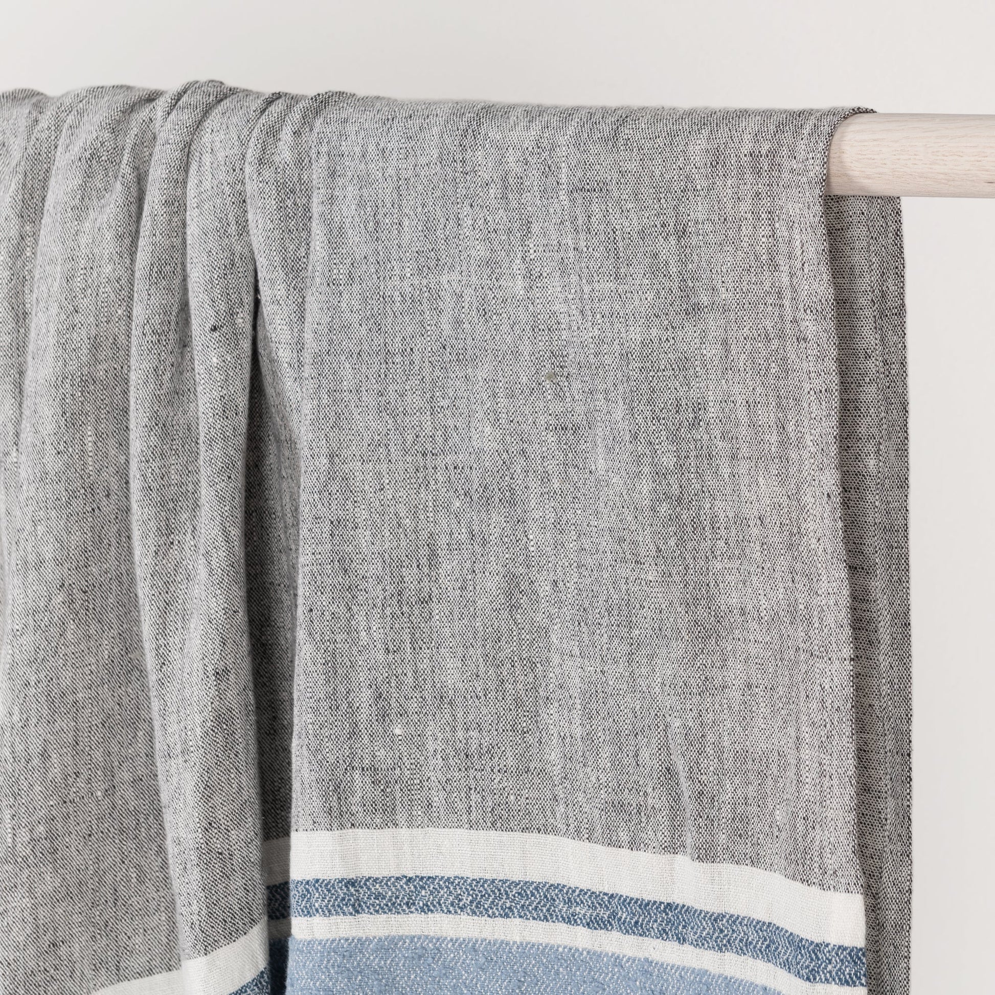 Capri Blue/Dark Gray 100% Belgian Flax Linen Blankets & Throw TC Lima Throw 50X70 Collection