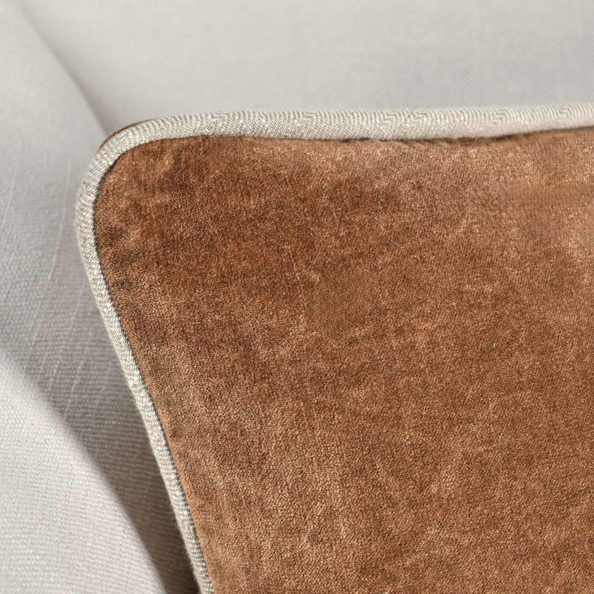 Whitmore Pillow