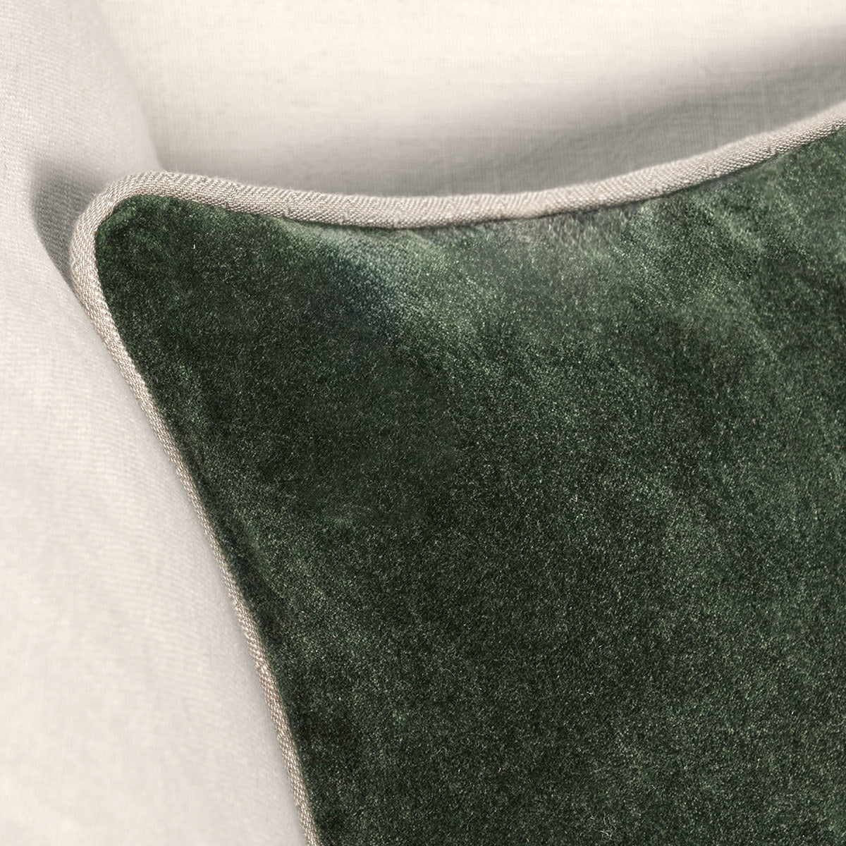 Whitmore Pillow