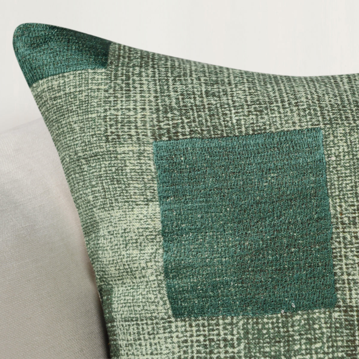 Green Pattern CA Praia Viridian 22x22 Collection