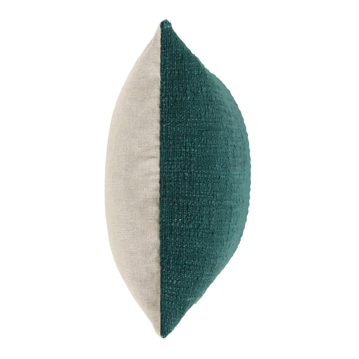 Oakmere 3 Pillow