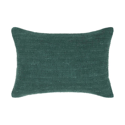 Oakmere 3 Pillow