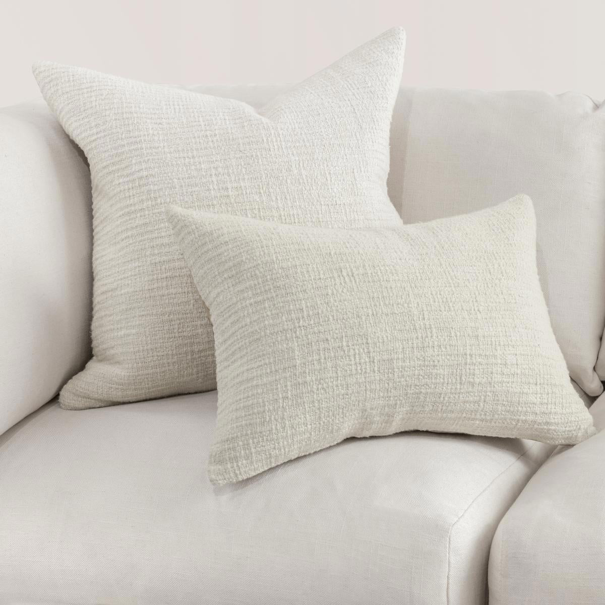 Oakmere 3 Pillow
