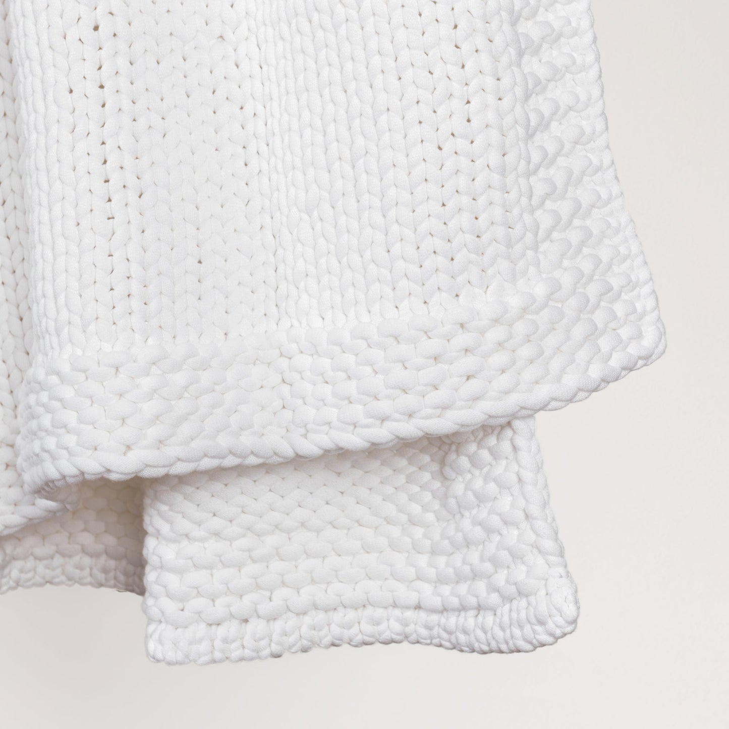 White 100% Cotton Blankets & Throw TC Dyne Throw 50x70 Collection