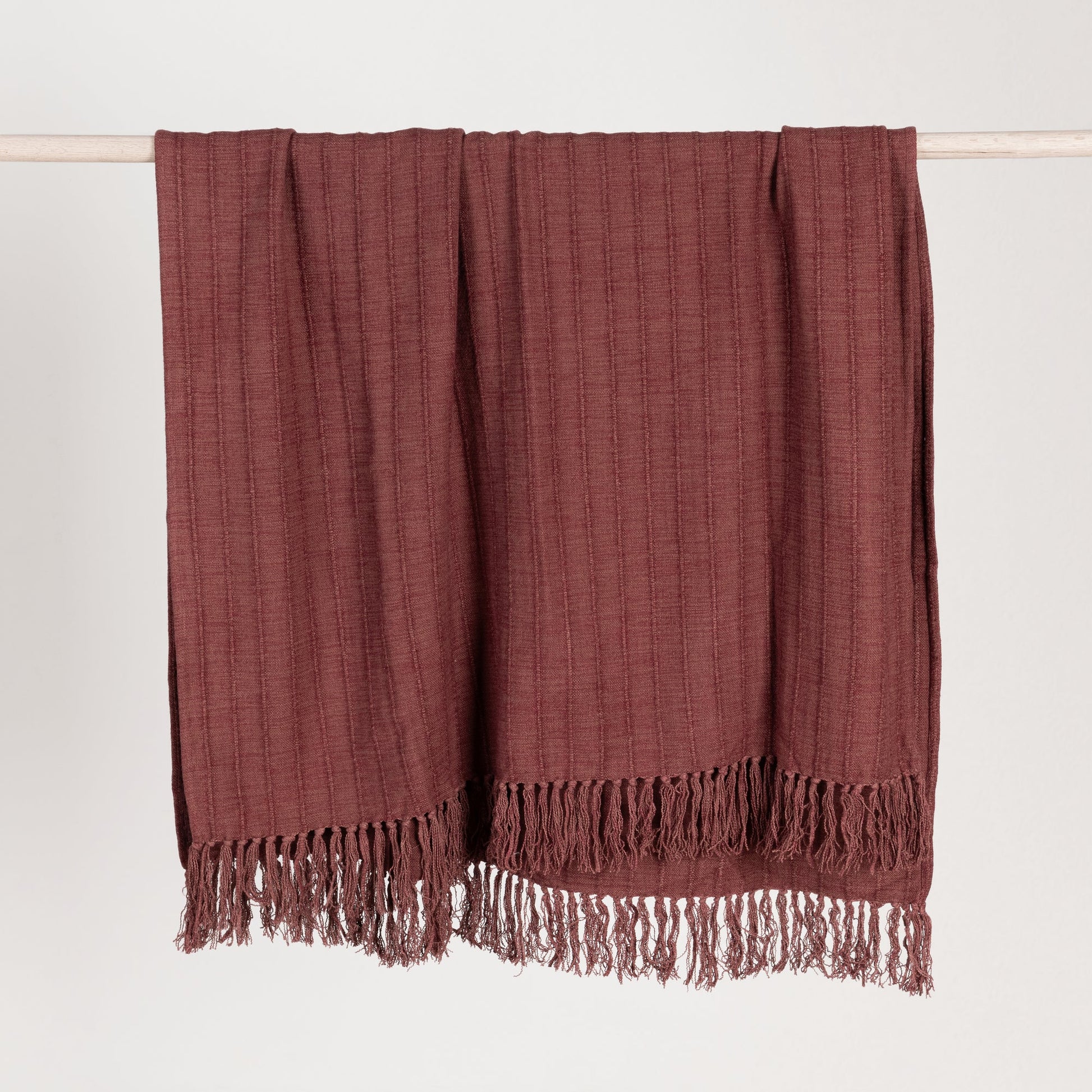 Cherrywood Red 50% Cotton/50% Viscose Blankets & Throw TC Hunter 50x70 Throw Collection