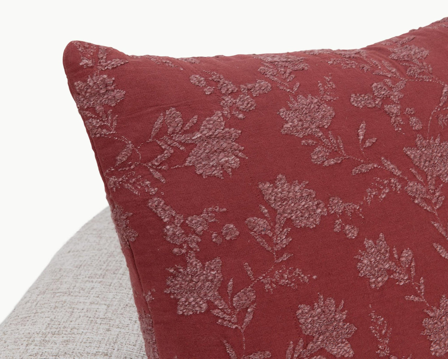 Burgundy Red 70% Cotton Pattern NV Rosecliff Multiple Sizes Collection