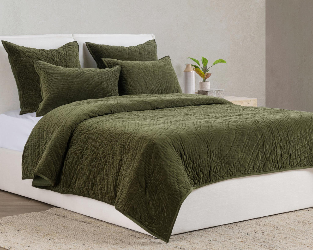 Newbury Quilt Collection