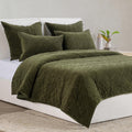 Newbury Quilt Collection