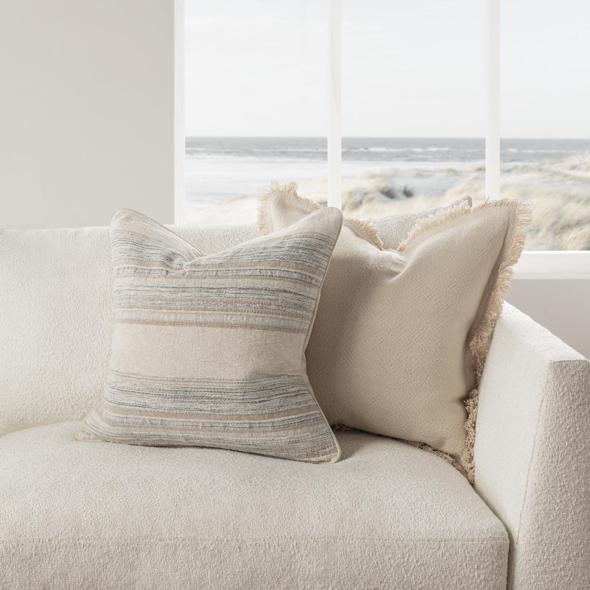 Signature Pillows & Throw
