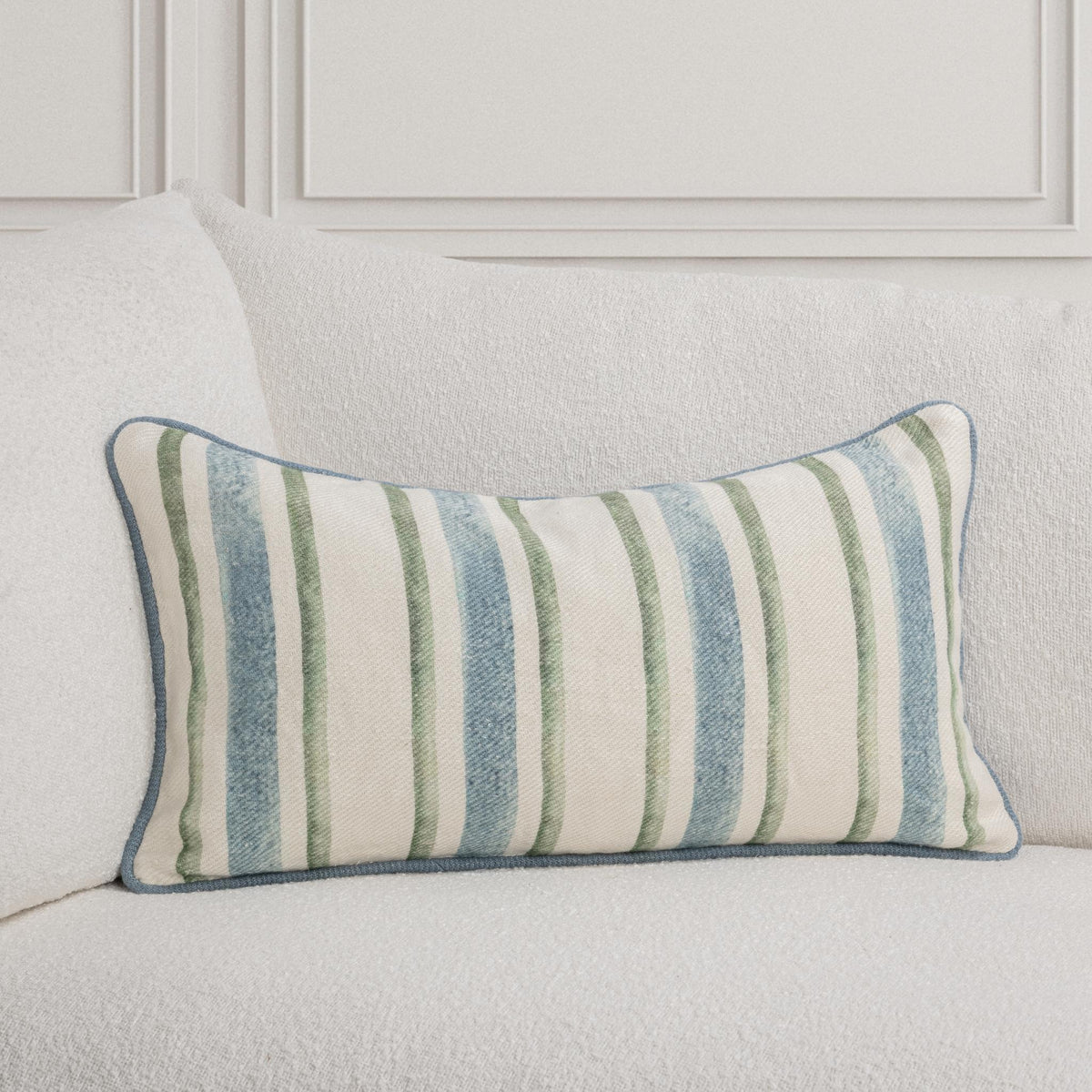 Curated Pillows & Throw