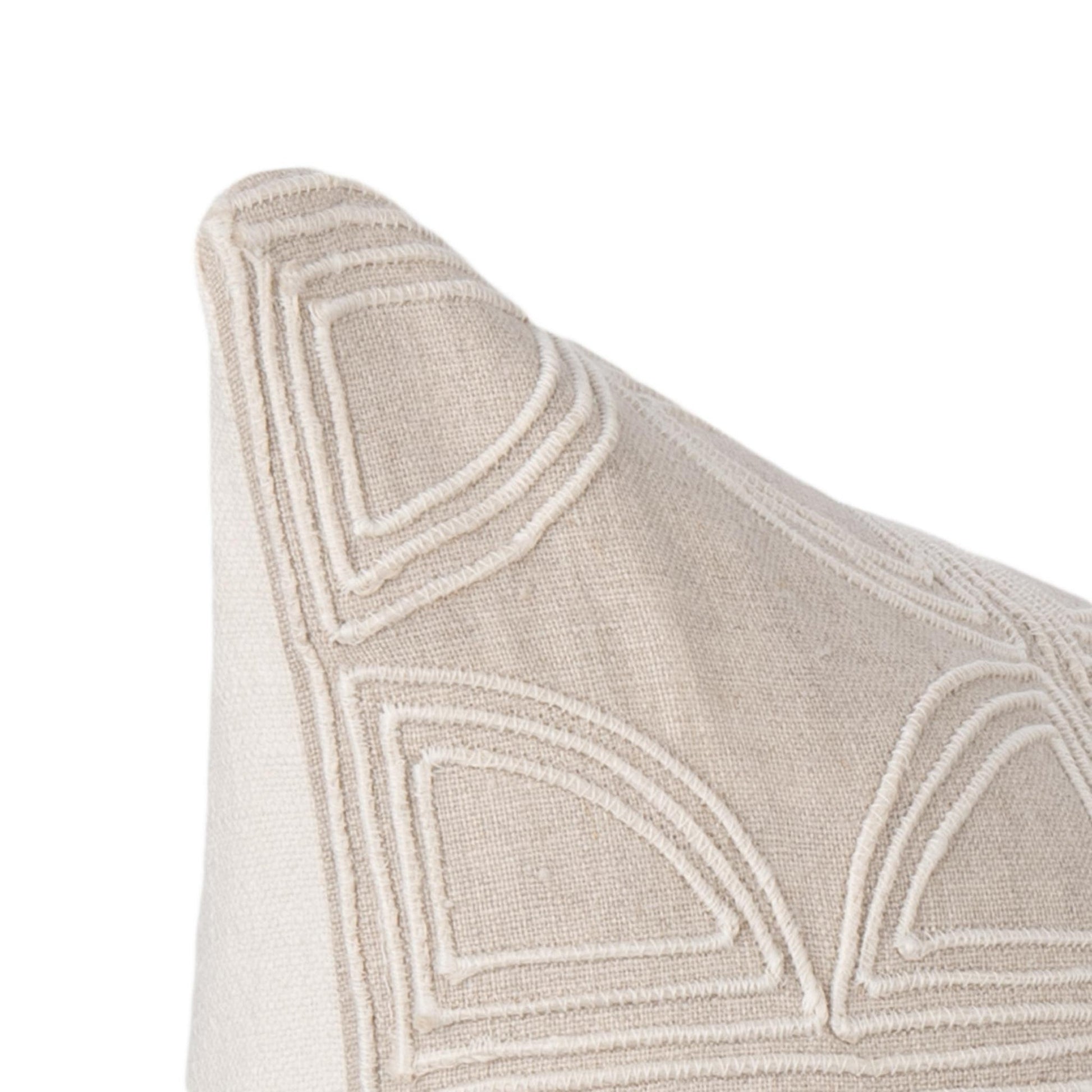 Natural 100% Belgian Linen Pattern VC Elea 22x22 Collection